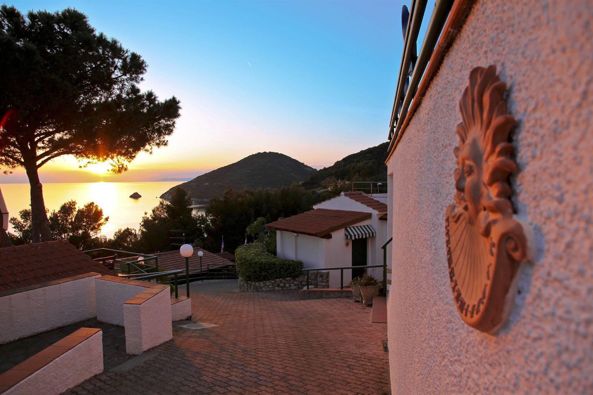 Hotel Paradiso Portoferraio Dış mekan fotoğraf